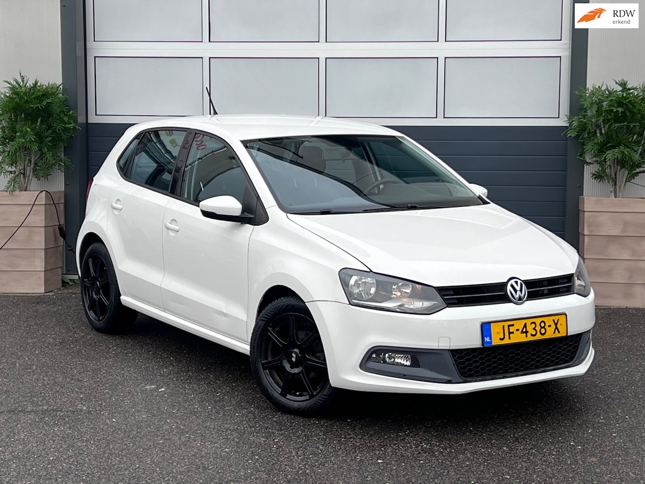 Volkswagen Polo - 1.2 Sport / AIRCO / CARPLAY / APK / AUX / ELEKTR PAKKET / INRUIL MOGELIJK - AutoWereld.nl