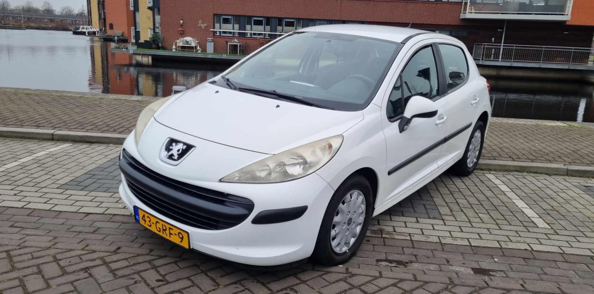 Peugeot 207 - 1.4 VTi X-Line 1.4 VTi 5-deurs Airco Cruissecontrol APK - AutoWereld.nl