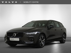 Volvo V60 - B3 Plus Dark | Trekhaak | Panoramadak | Rondomzichtcamera |