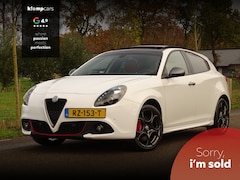 Alfa Romeo Giulietta - 1.4 Turbo 170PK | 2018 | Pano | Leer | Carbon | NL-auto | Uniek