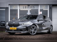 BMW 1-serie - 118i M-Sport Org.NL 1e-eig. Dealer-OH I NAP I Camera I Carplay I Sfeerverl