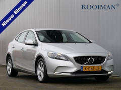 Volvo V40 - 2.0 T2 123pk Black Edition Navigatie / PDC / Cruise-control