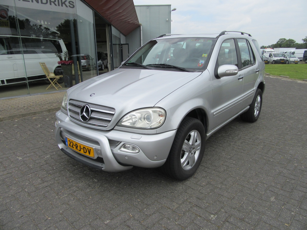 Mercedes-Benz M-klasse - 350 Special Edition 350 Special Edition (occasion) youngtimer (occasion) - AutoWereld.nl