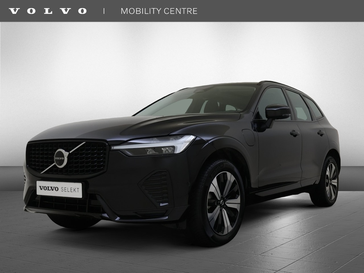 Volvo XC60 - T6 AWD Plus Dark | Trekhaak | 360 Graden Camera | - AutoWereld.nl