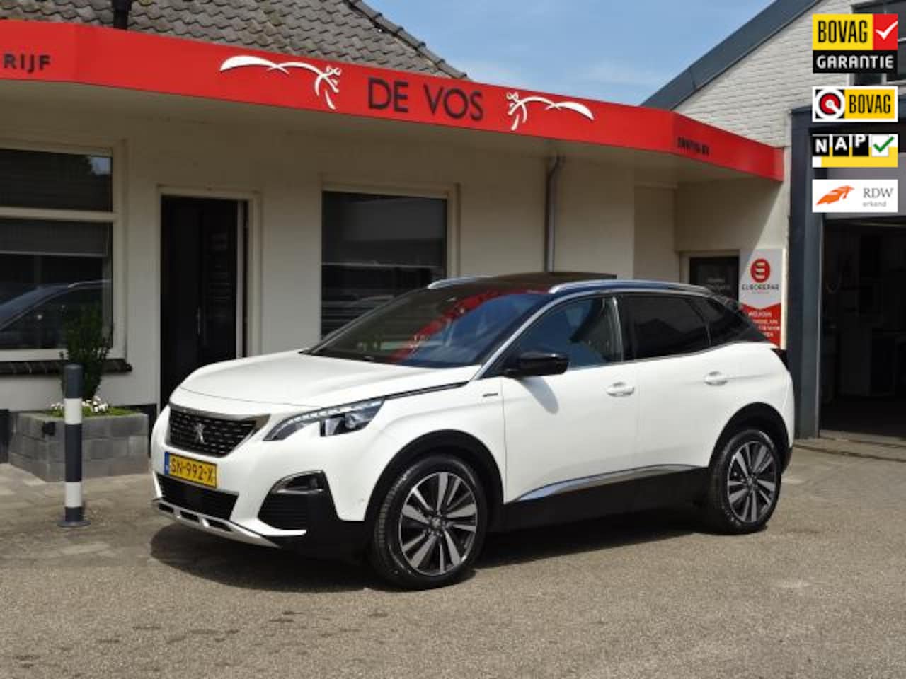 Peugeot 3008 - 1.2 PureTech GT Line 1.2 PureTech GT Line - AutoWereld.nl