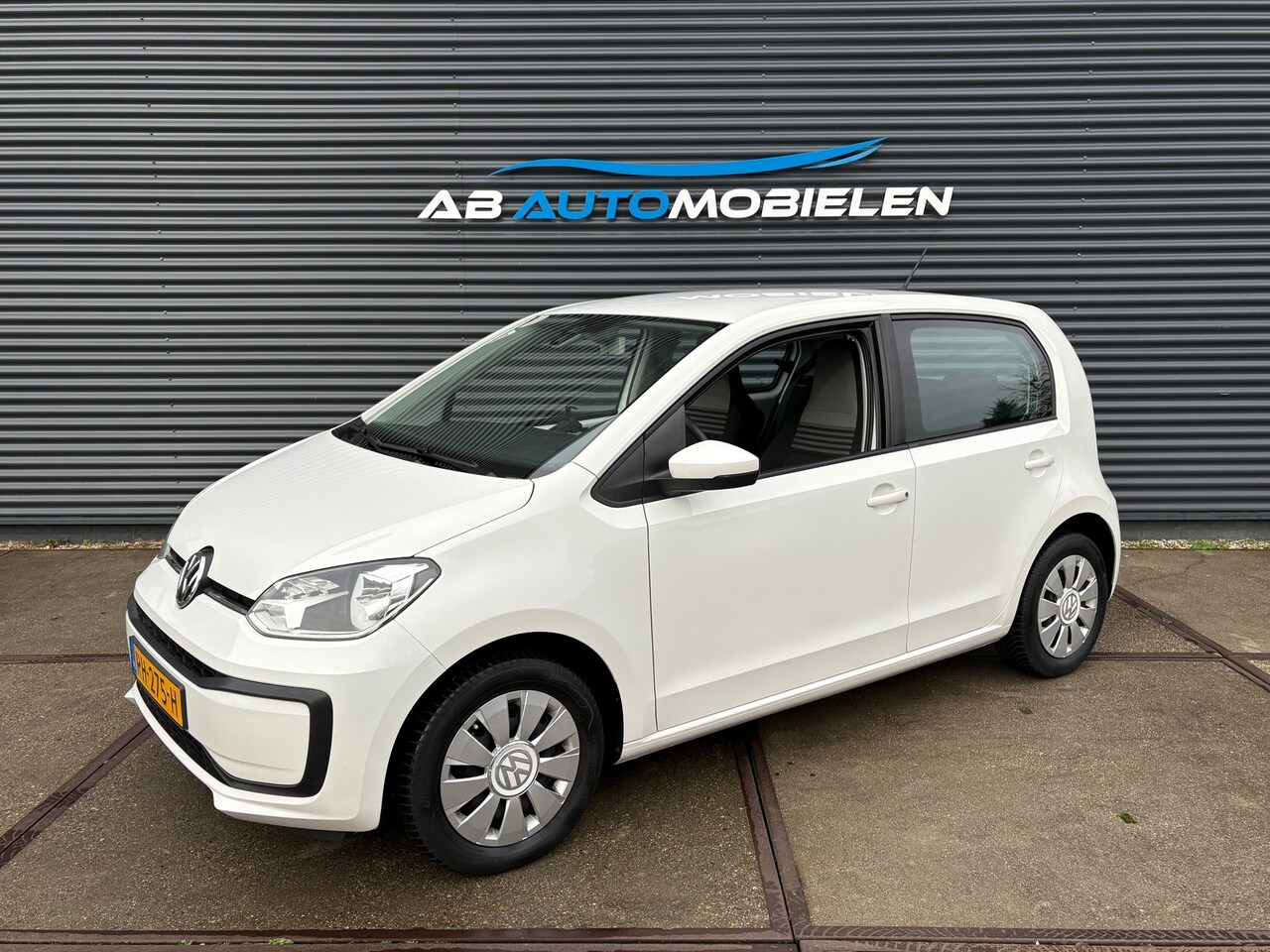 Volkswagen Up! - 1.0 BMT move up! PDC/ BLUETOOT/ CRUISE CONTROL - AutoWereld.nl