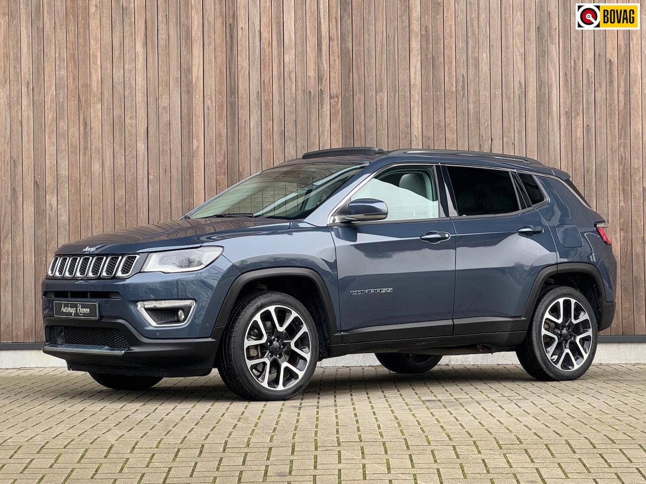 Jeep Compass - 4xe 190 Plug-in Hybrid Electric Limited / Pano - AutoWereld.nl