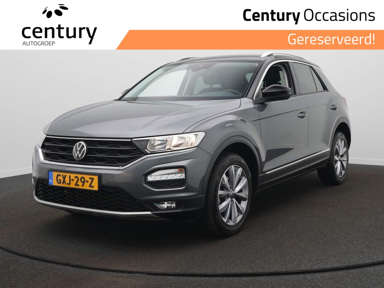 Volkswagen T-Roc - 1.0 TSI Style Business Navigatie - ECC - 17 inch - Privacy glass - AutoWereld.nl