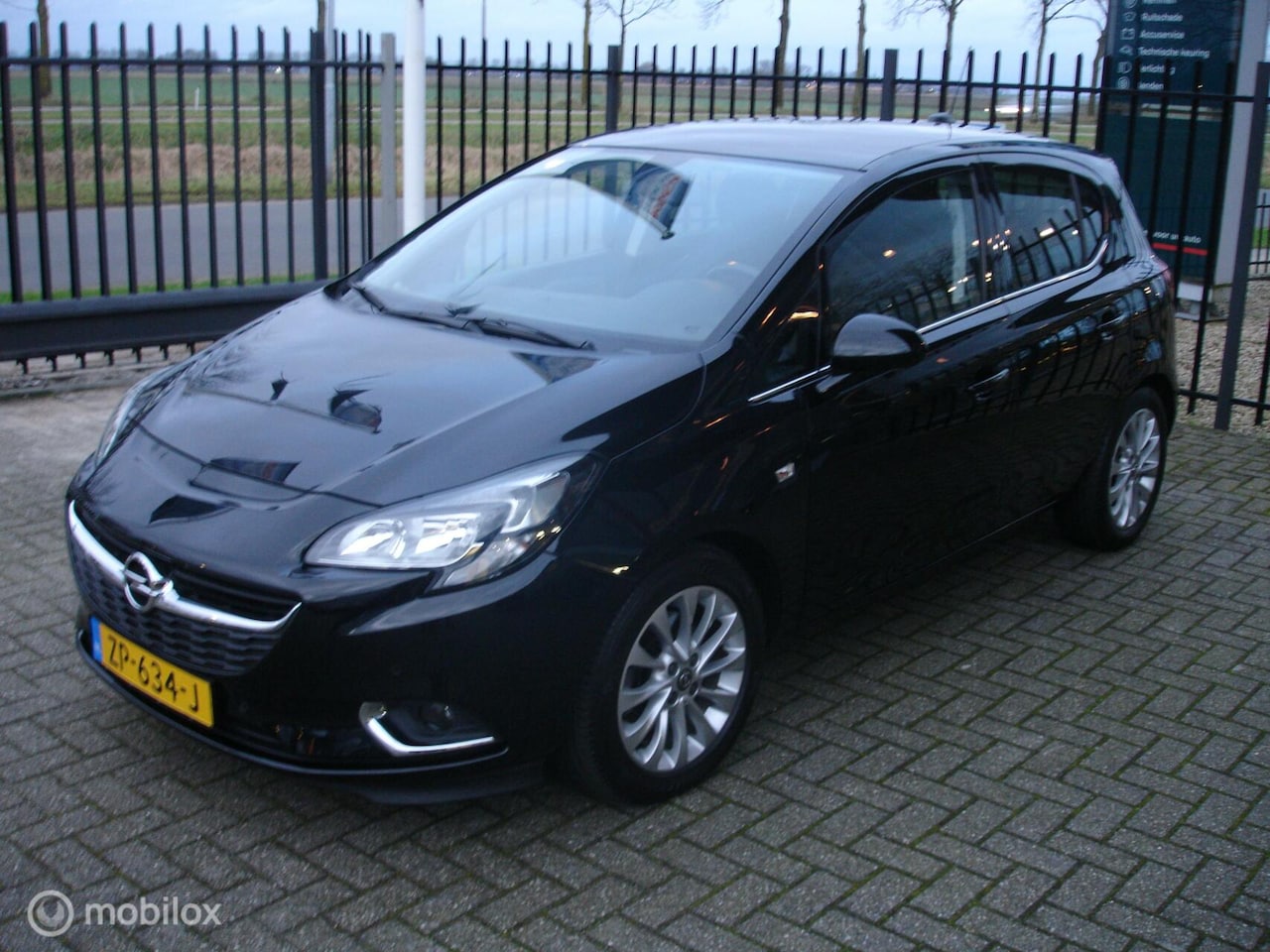 Opel Corsa - 1.0 Turbo Innovation 1.0 Turbo Innovation,Navigatie,Climatecontrol - AutoWereld.nl