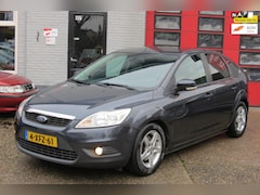 Ford Focus - 1.6 Titanium, 5 DEURS , AIRCO, LM VELG