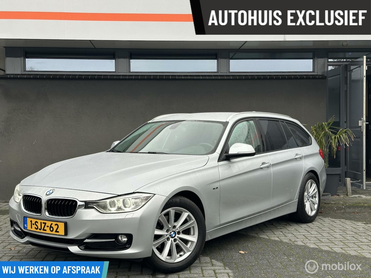 BMW 3-serie Touring - 316i High Executive / Nieuwstaat / Leer - AutoWereld.nl