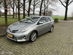 Toyota Auris Touring Sports - 1.8 Hybrid All in rijklaar