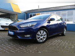 Ford Focus - 1.0i "Cool & Connect" Navi - 125 Pk