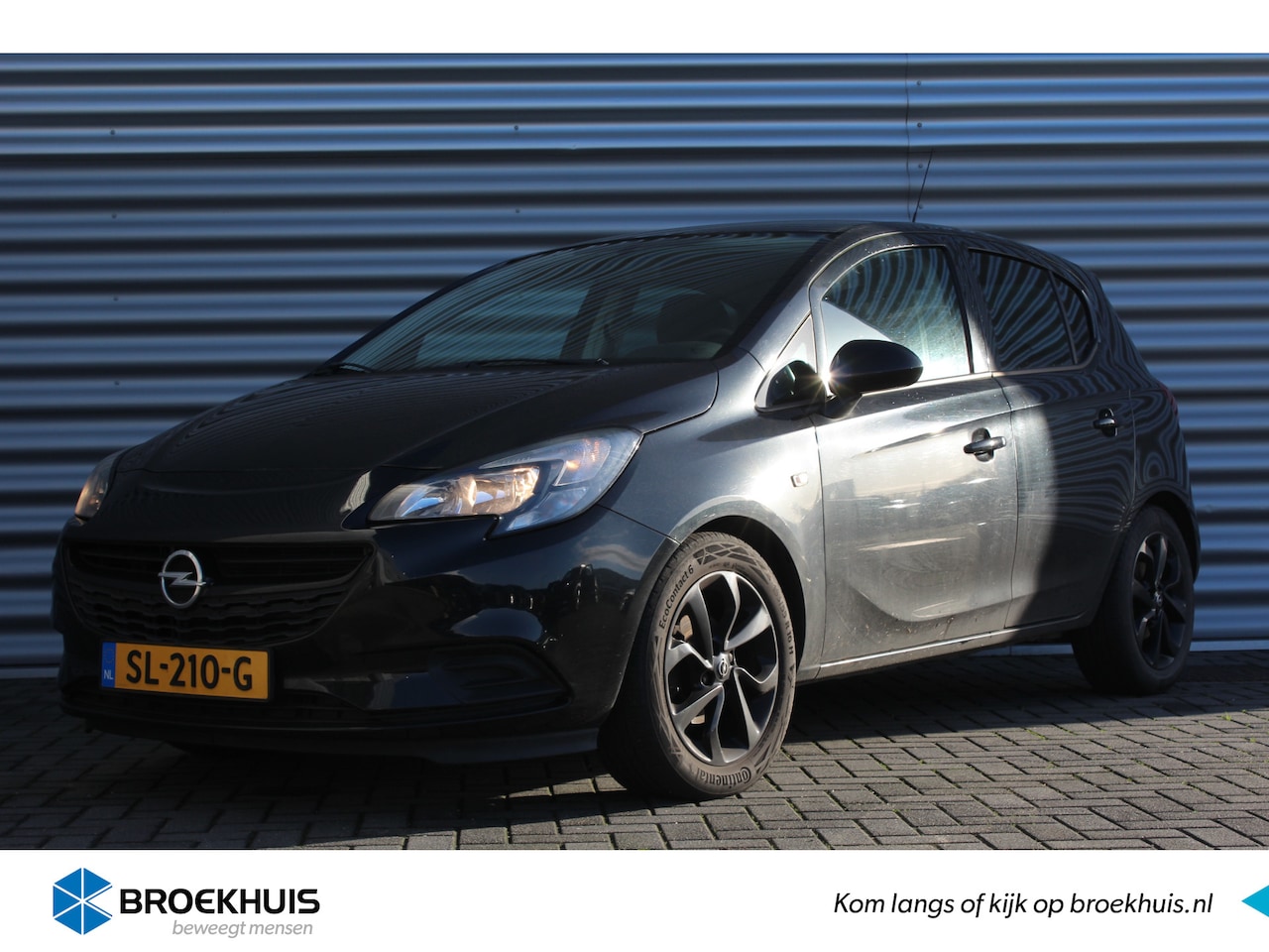 Opel Corsa - 1.4 16V 90PK 5-DRS COLOR EDITION / NAVI / AIRCO / LED / PDC / 16" LMV / BLUETOOTH / CRUISE - AutoWereld.nl