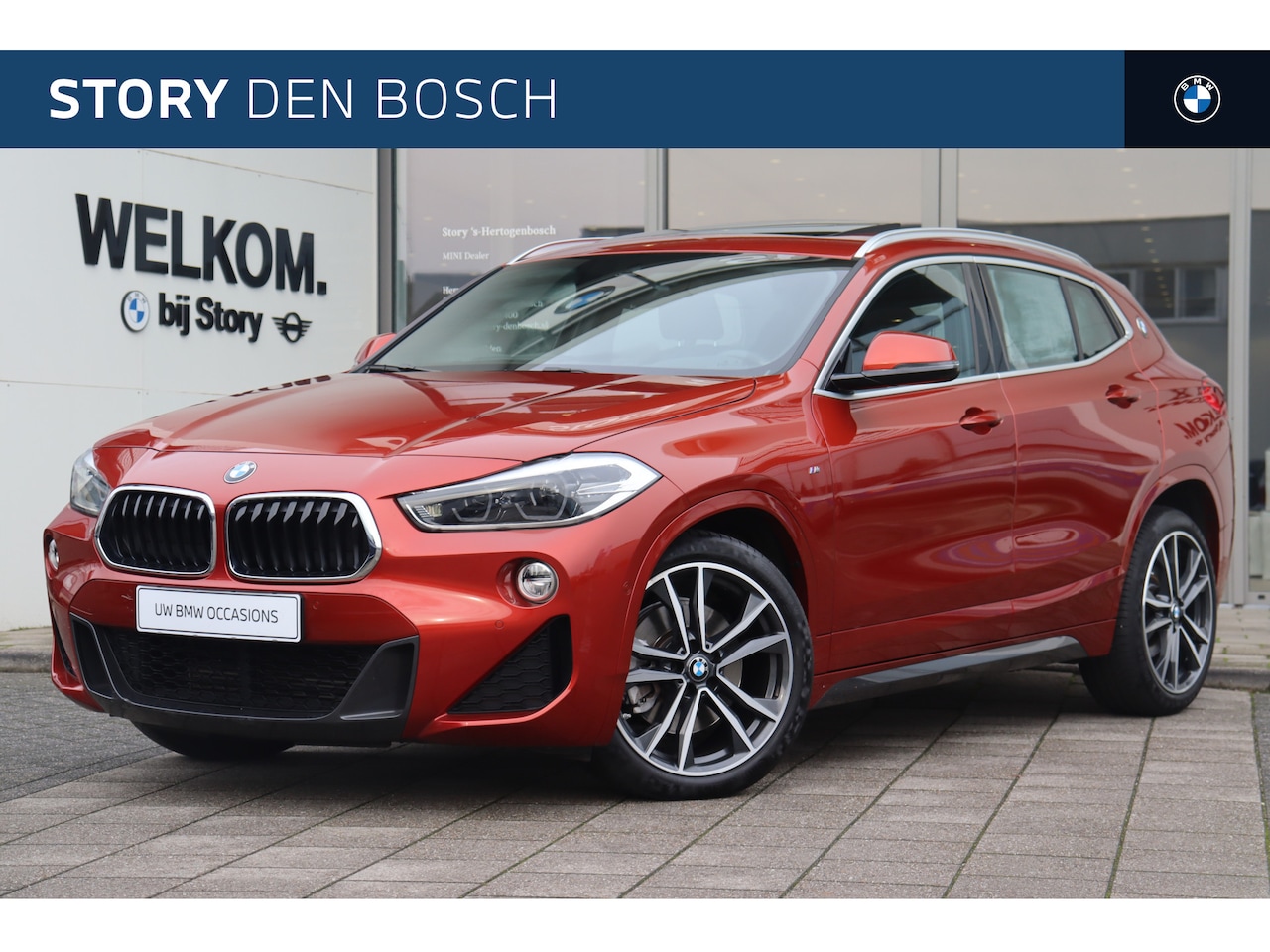 BMW X2 - sDrive20i High Executive M Sport Automaat / Panoramadak / Sportstoelen / Stoelverwarming / - AutoWereld.nl