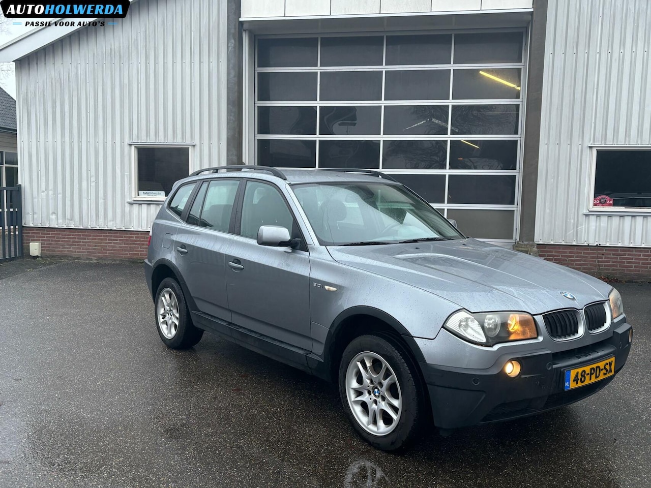 BMW X3 - 3.0i Executive H6 Silbergrau metallic NL auto - AutoWereld.nl