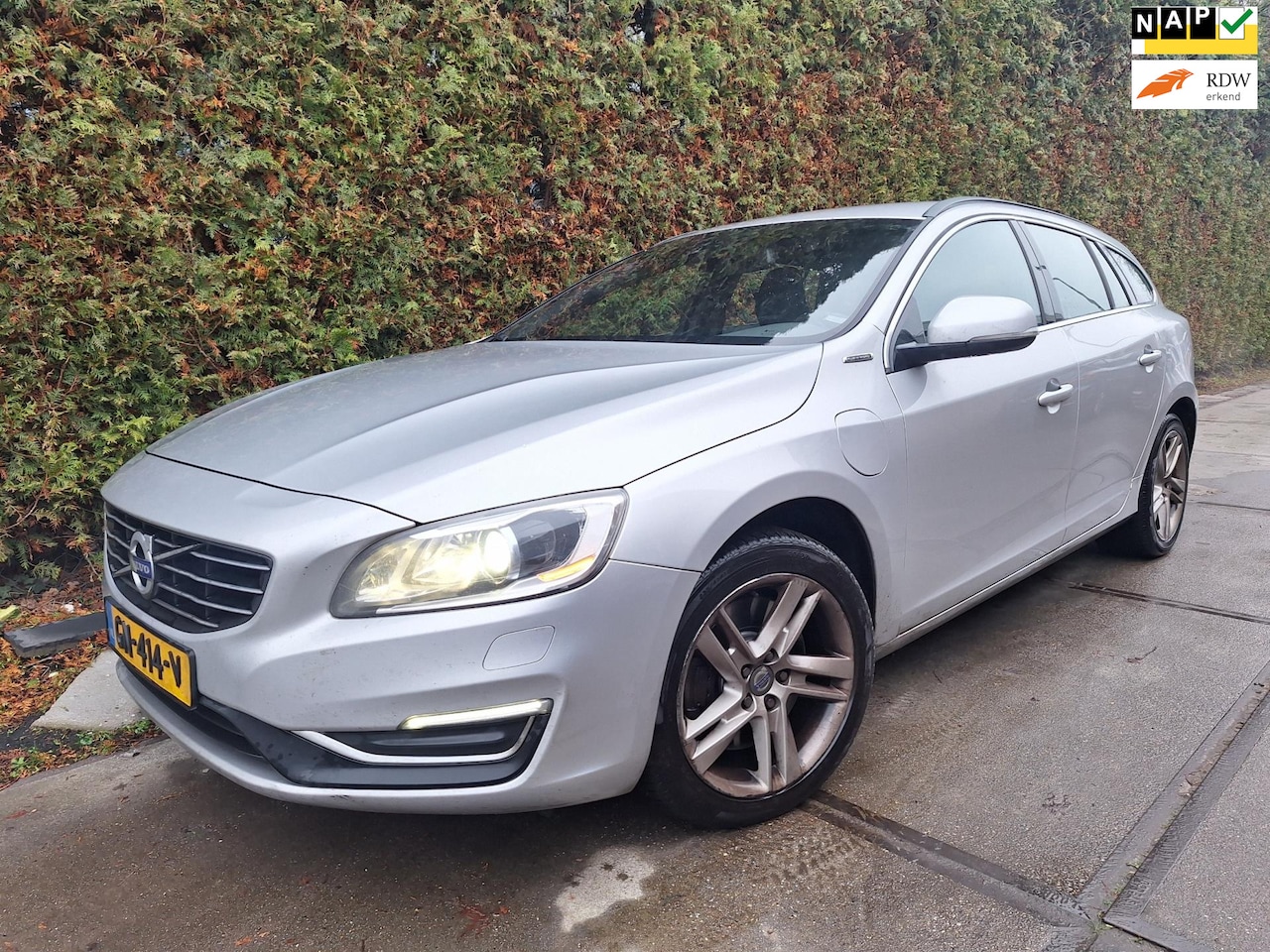 Volvo V60 - 2.4 D6 AWD Plug-In Hybrid Summum 2.4 D6 AWD Plug-In Hybrid Summum - AutoWereld.nl