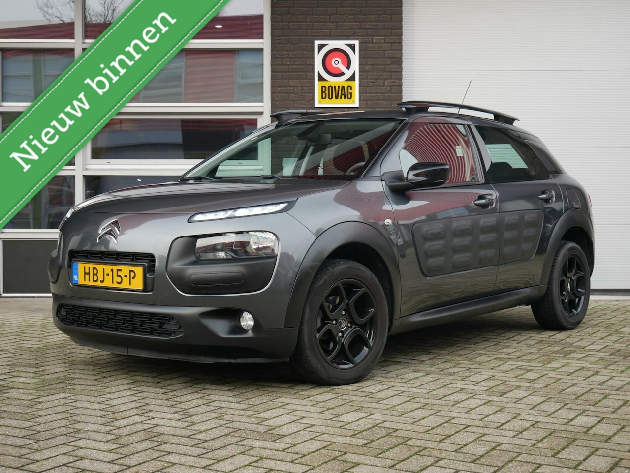 Citroën C4 Cactus - 1.2 PureTech Shine Camera| NAVI+BT - AutoWereld.nl