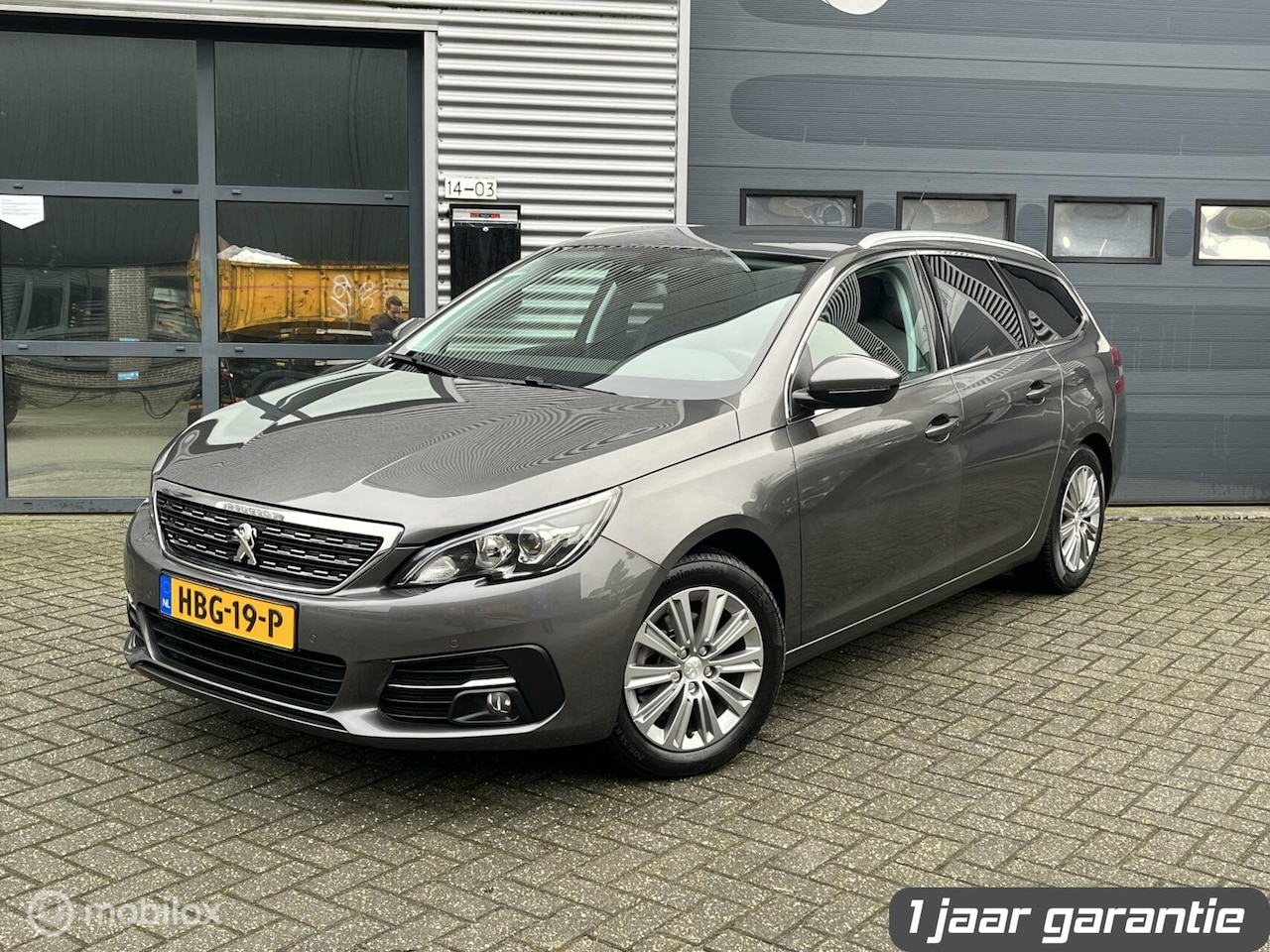 Peugeot 308 SW - 1.2 PureTech CarPlay Automaat Led - AutoWereld.nl