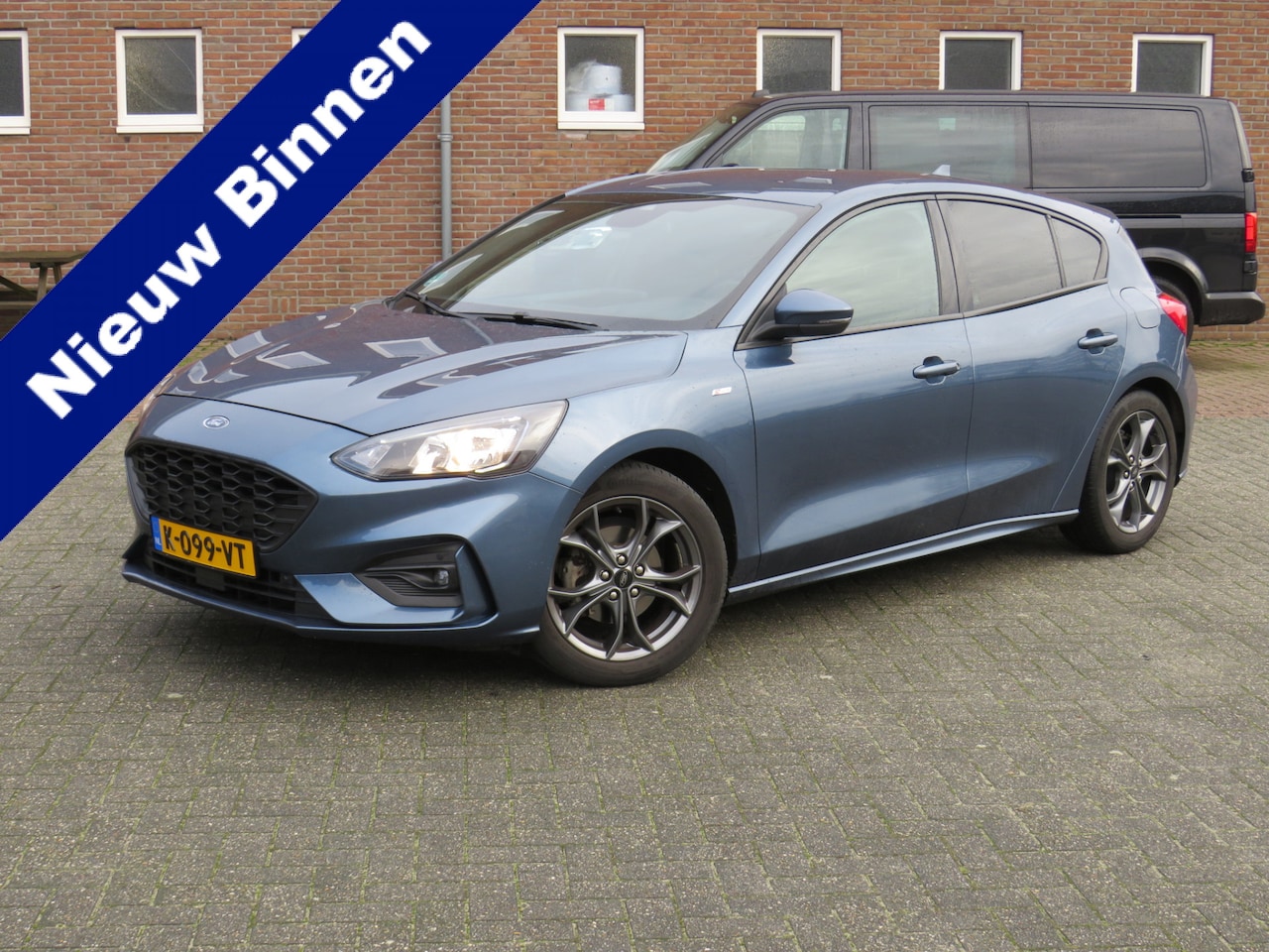 Ford Focus - 1.0 EcoBoost 125Pk ST Line Business * Rijklaarprijs incl. garantie * Trekhaak * Parkeersen - AutoWereld.nl