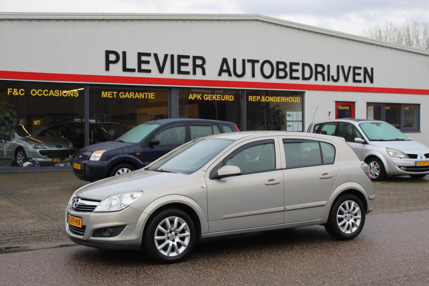 Opel Astra - 1.4 16V 5 DEURS Elegance - AutoWereld.nl