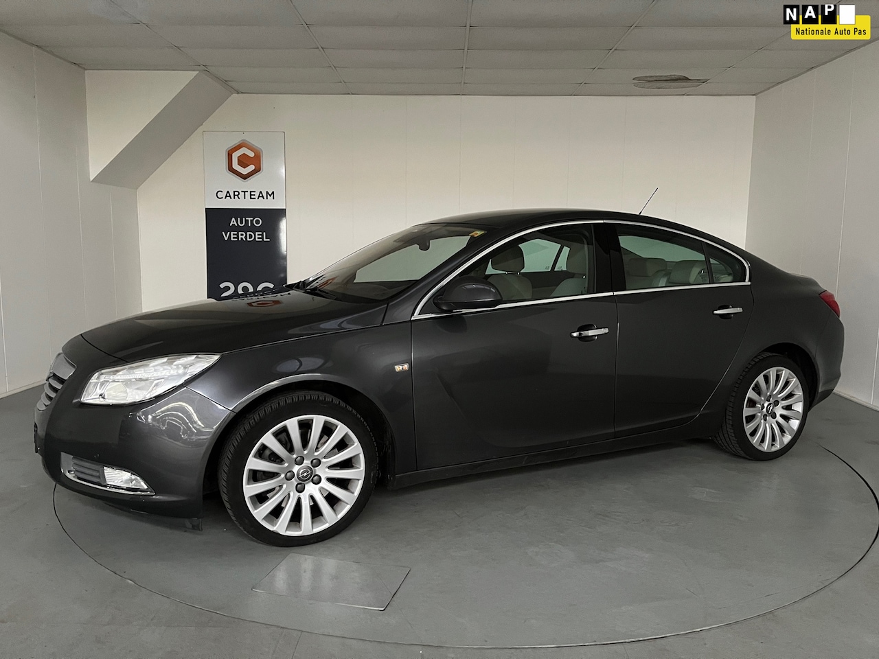 Opel Insignia - 2.8 T Cosmo 4x4 Automaat, Airco Automatisch, LMV, Cruise contr. - AutoWereld.nl