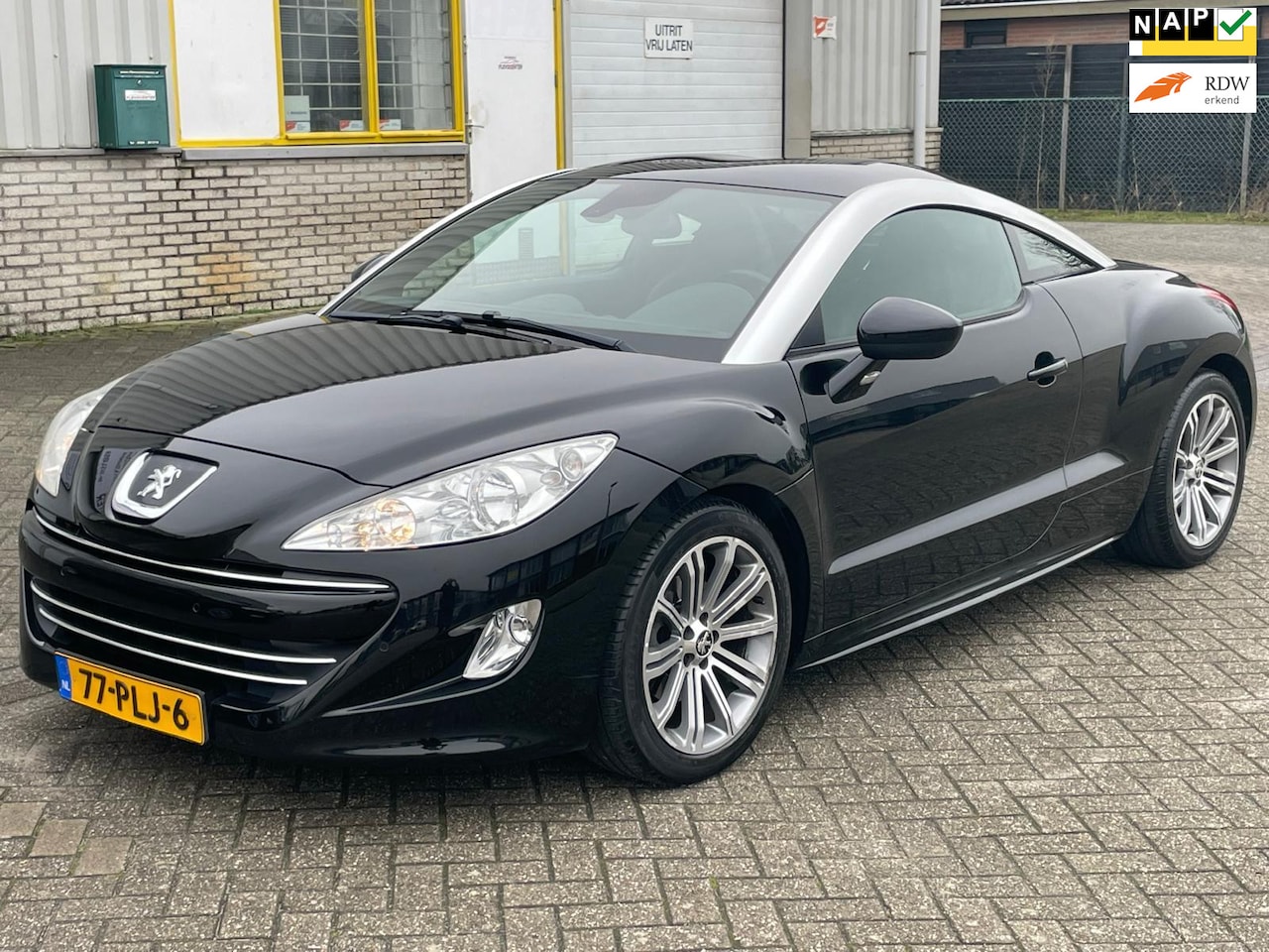 Peugeot RCZ - 1.6 TURBO 156 PK 6 BAK Bj 2011 Sport 2e Eig Weinig Km,s Ecc Airco Leder Memory Stoelverwar - AutoWereld.nl