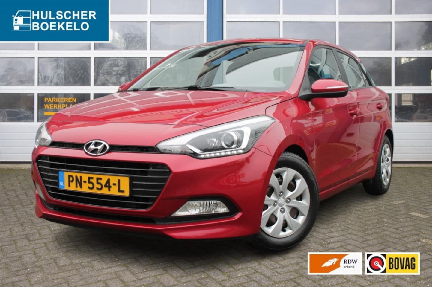 Hyundai i20 - 1.0 T-GDI COMFORT Clima control / camera incl parkeersensoren - AutoWereld.nl