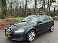 Audi A3 Sportback - 1.4 TFSI Ambiente Pro Line 2009 | Clima | Zwart