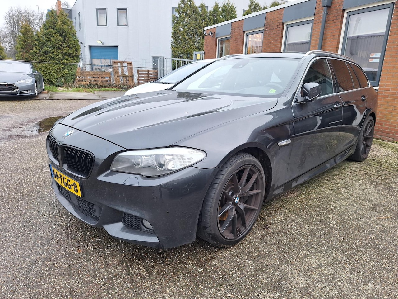 BMW 5-serie Touring - 535d High Executive 535d High Executive (motor defect) - AutoWereld.nl