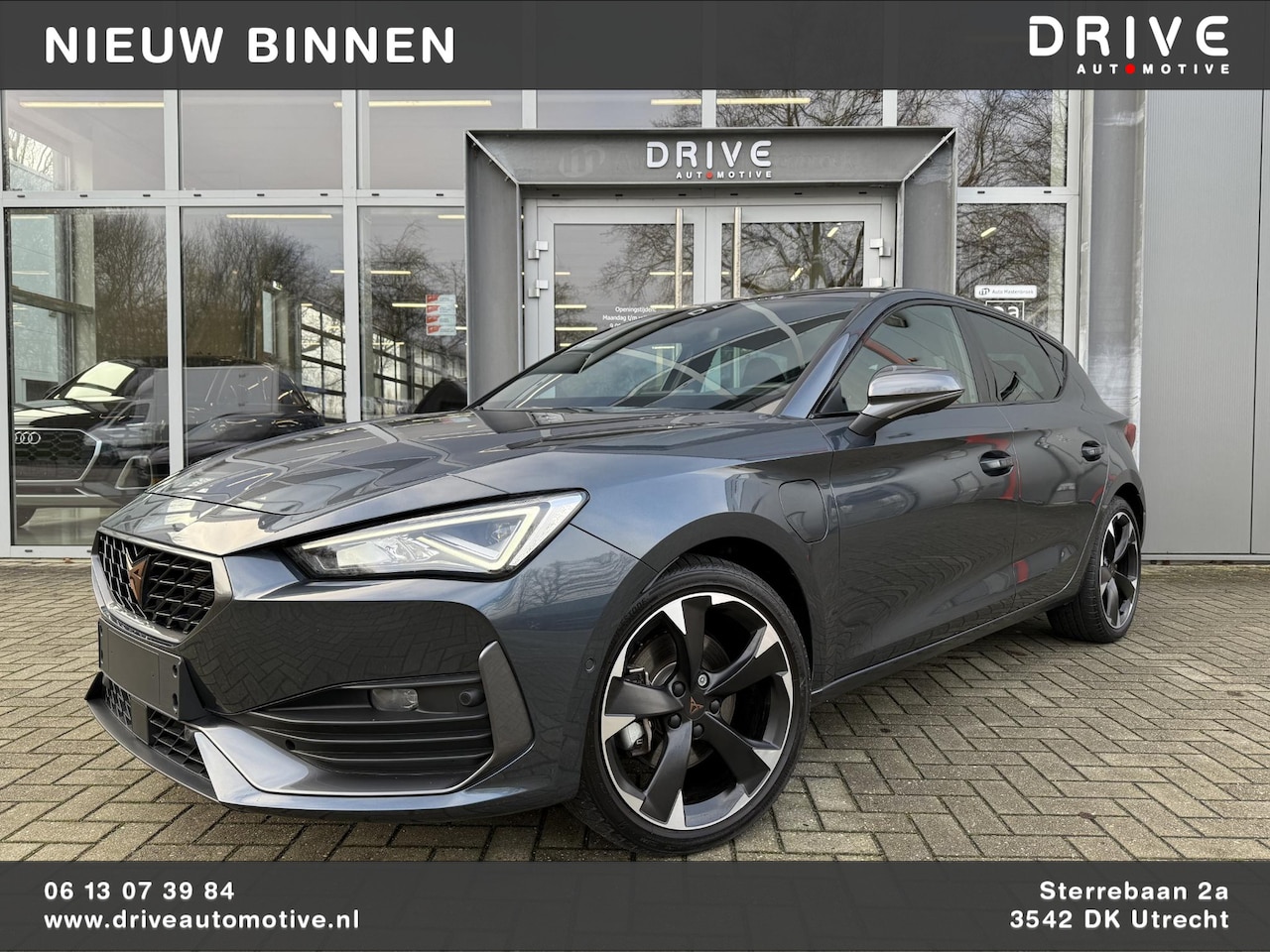 Seat Leon - CUPRA Leon 1.4 e-Hybrid Business 204 PK|Led|Stoel-Stuur Verwarming|Carplay|Sfeerverlichtin - AutoWereld.nl