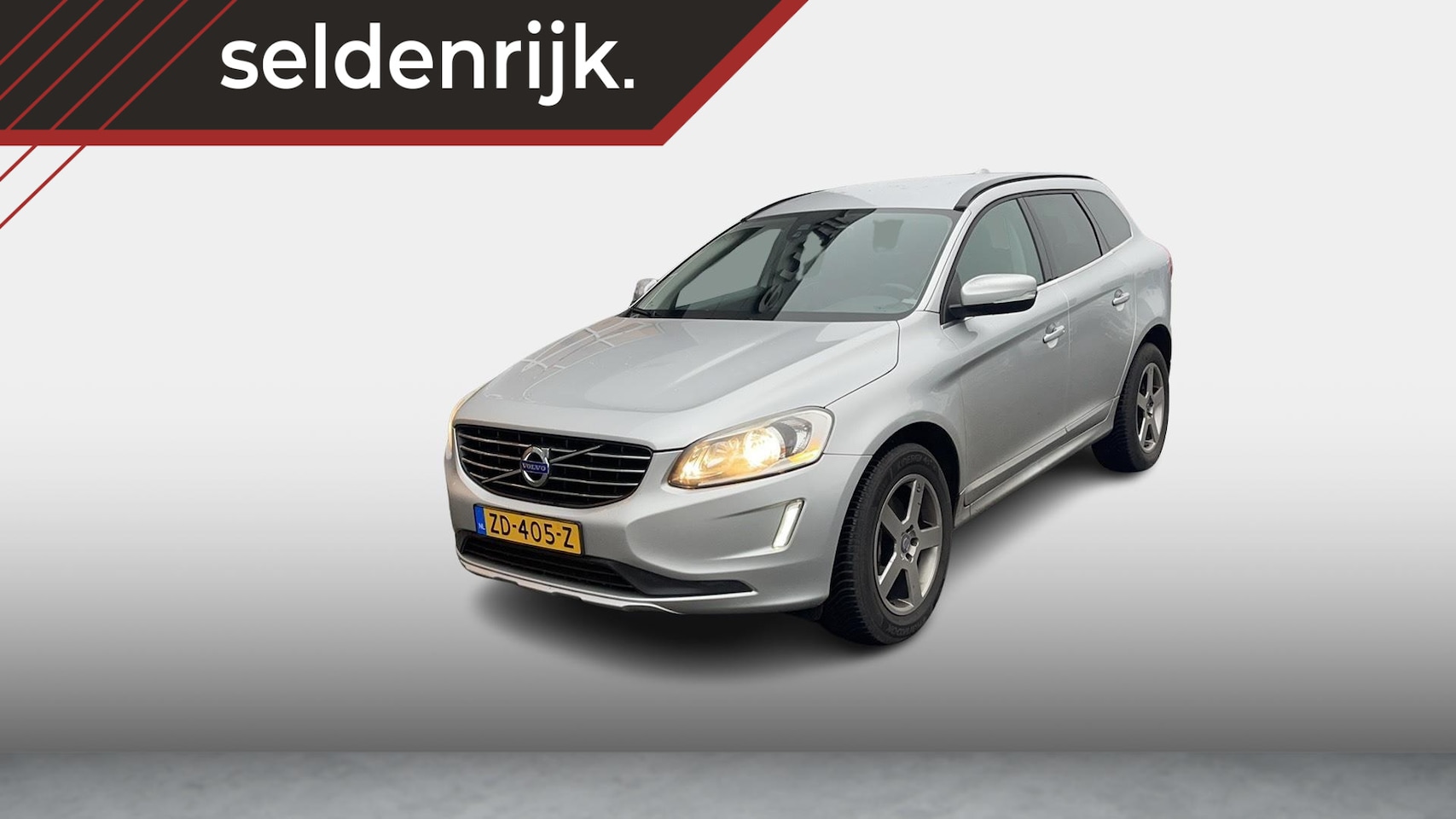 Volvo XC60 - 2.0 D4 FWD Momentum | Navigatie | Cruisecontrol | - AutoWereld.nl