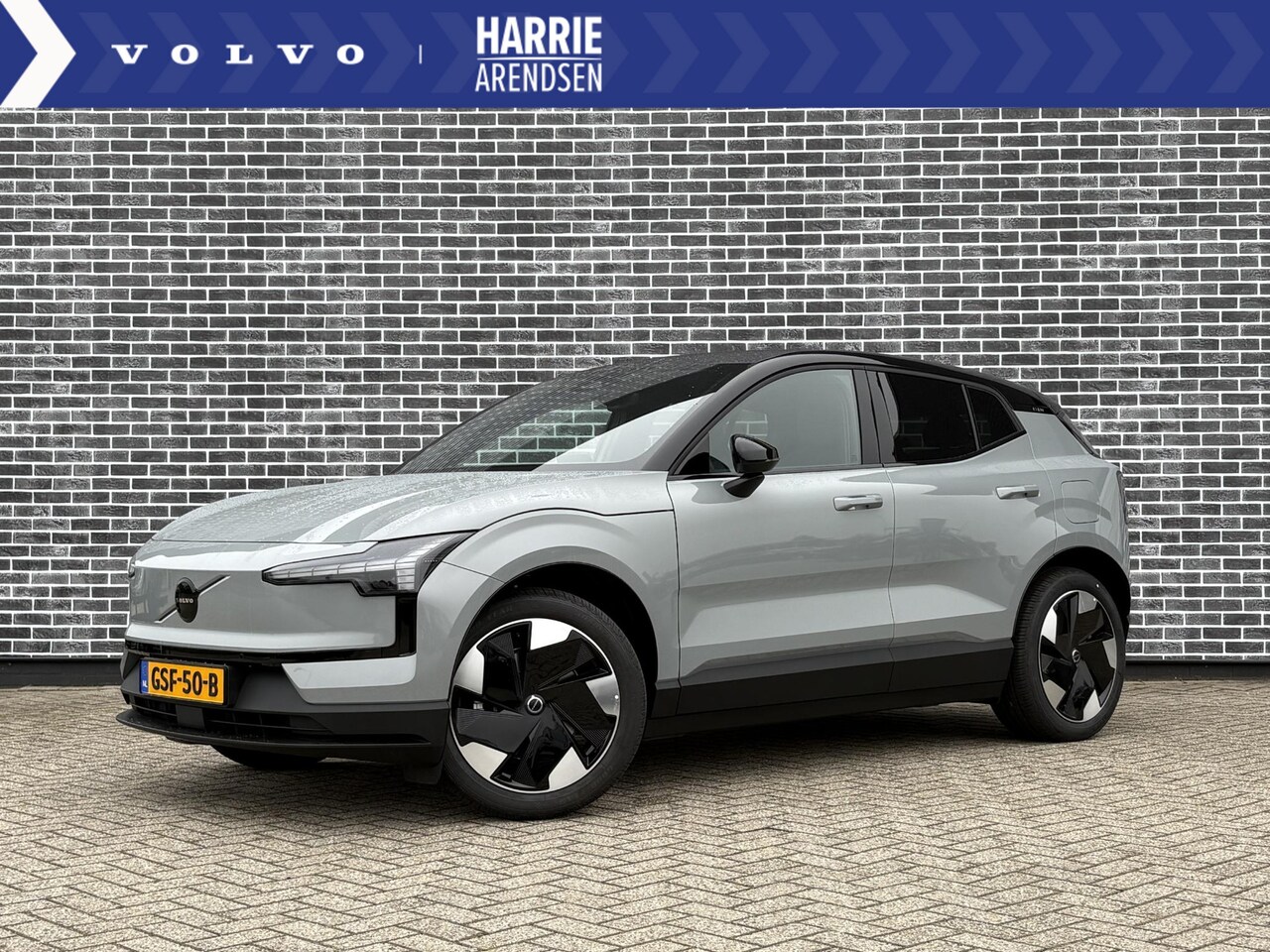 Volvo EX30 - Single Motor Extended Range Plus 69 kWh | Black pack | Getint Glas | Harman Kardon audio | - AutoWereld.nl