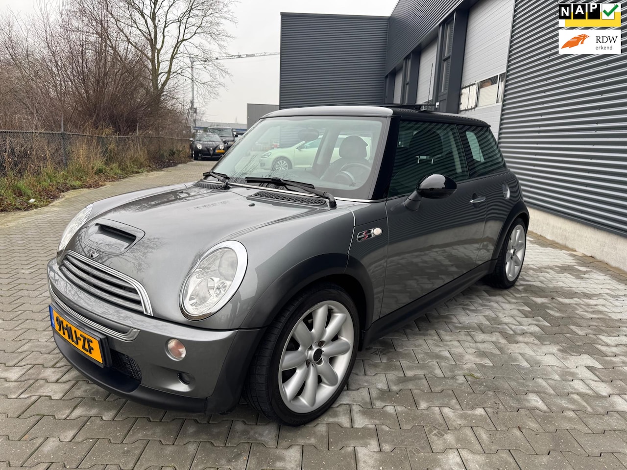 MINI Cooper S - Mini 1.6 Chili pano 163pk nette auto!! - AutoWereld.nl