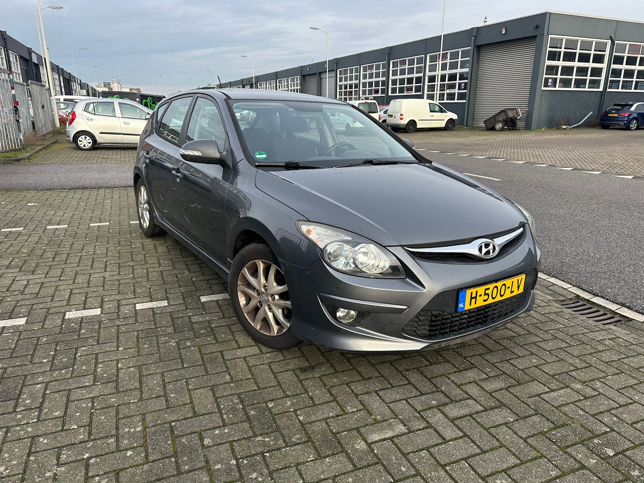 Hyundai i30 - 1.4i i-Motion Business AIRCO CLIMA / START NIET / NO START ! - AutoWereld.nl