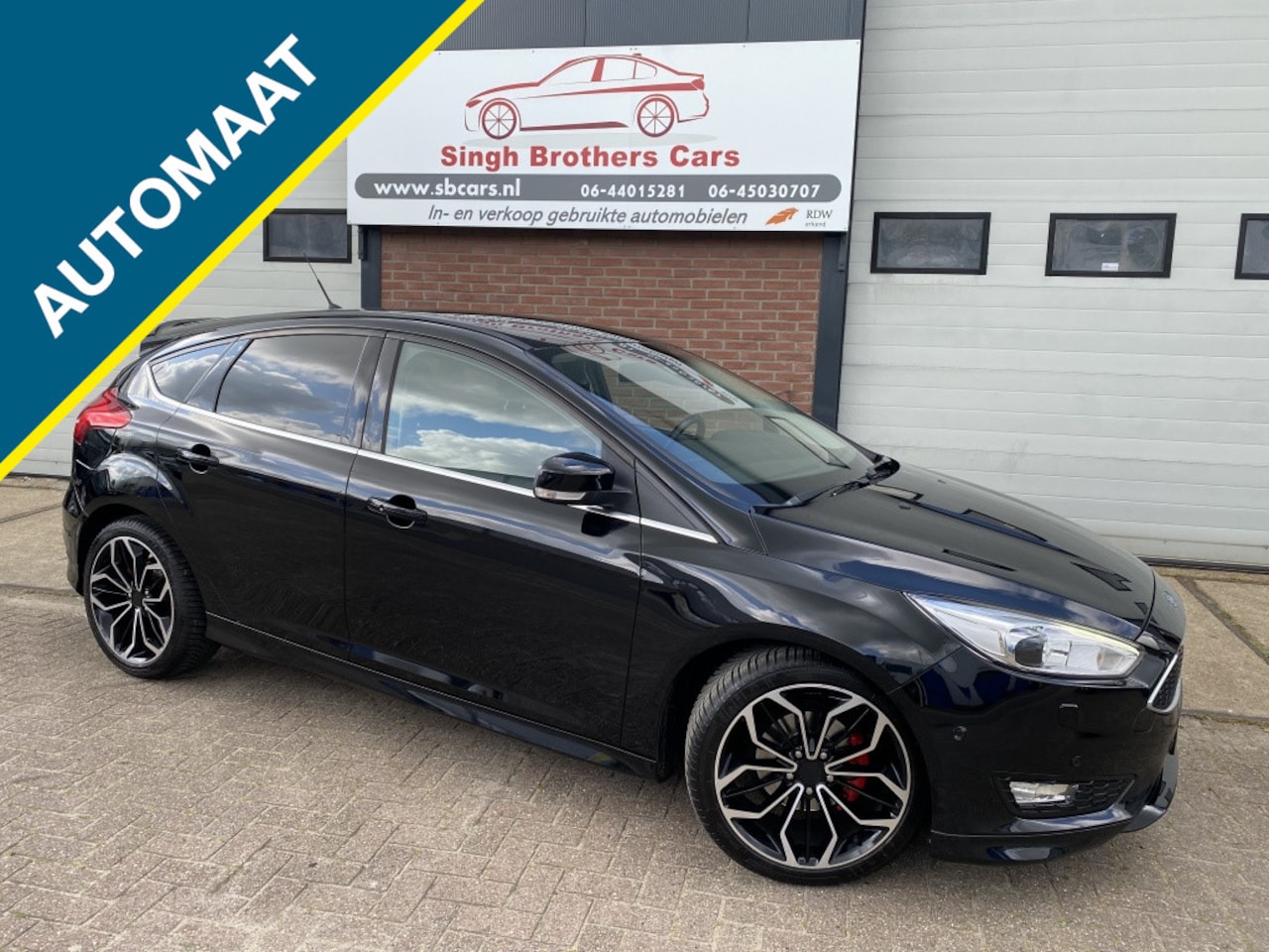 Ford Focus - 1.0 ECOBOOST/ST-LINE/CAMERA/KEYLES/GARANTIE !!! - AutoWereld.nl