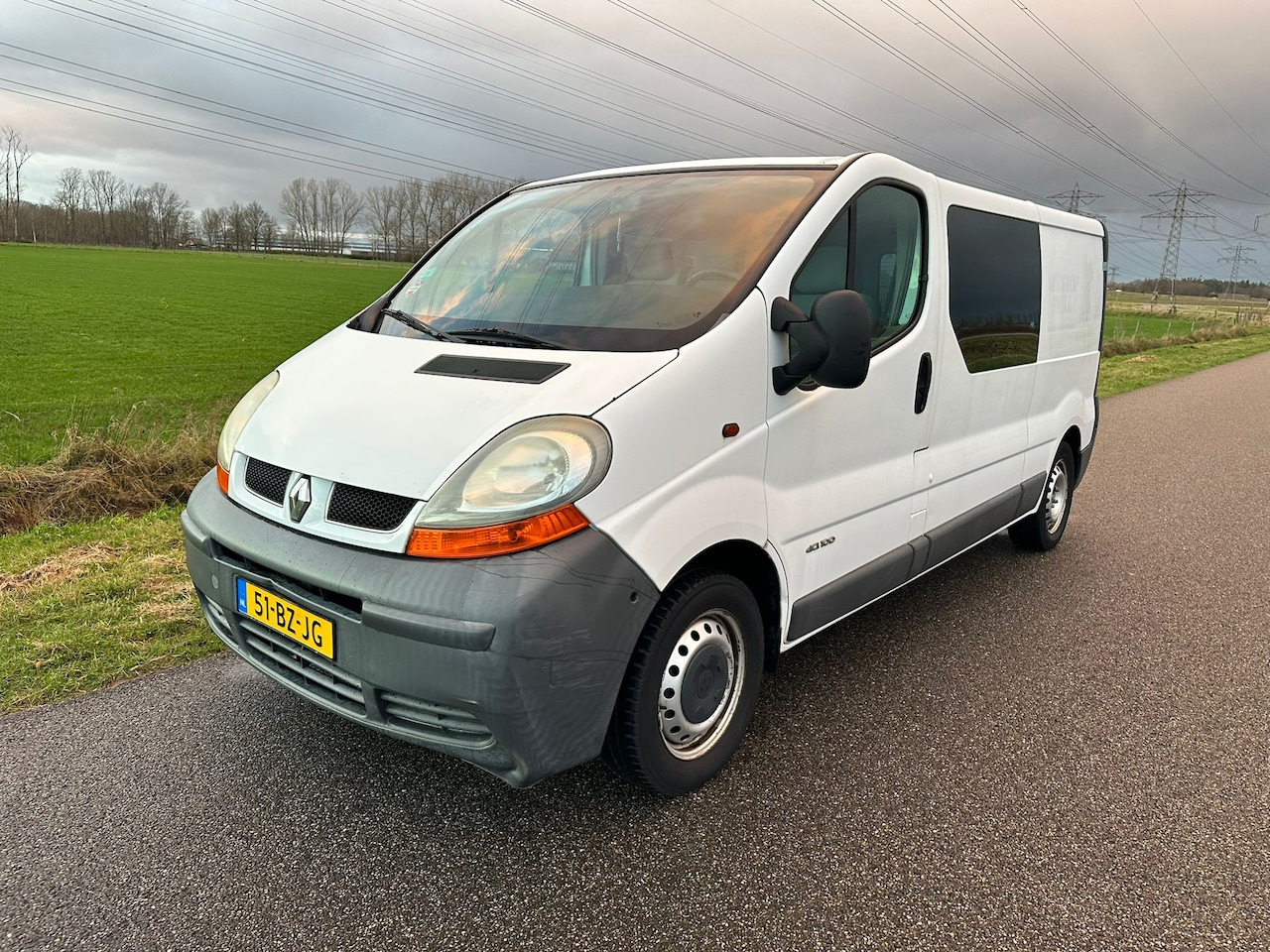 Renault Trafic - 1.9 dCi L2 H1 DC AIRCO / NAP ! - AutoWereld.nl