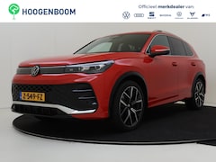 Volkswagen Tiguan - 1.5 TSI R-Line Business |20"LM velgen | Trekhaak | Stoelverwarming | LED Plus | Elektrisch