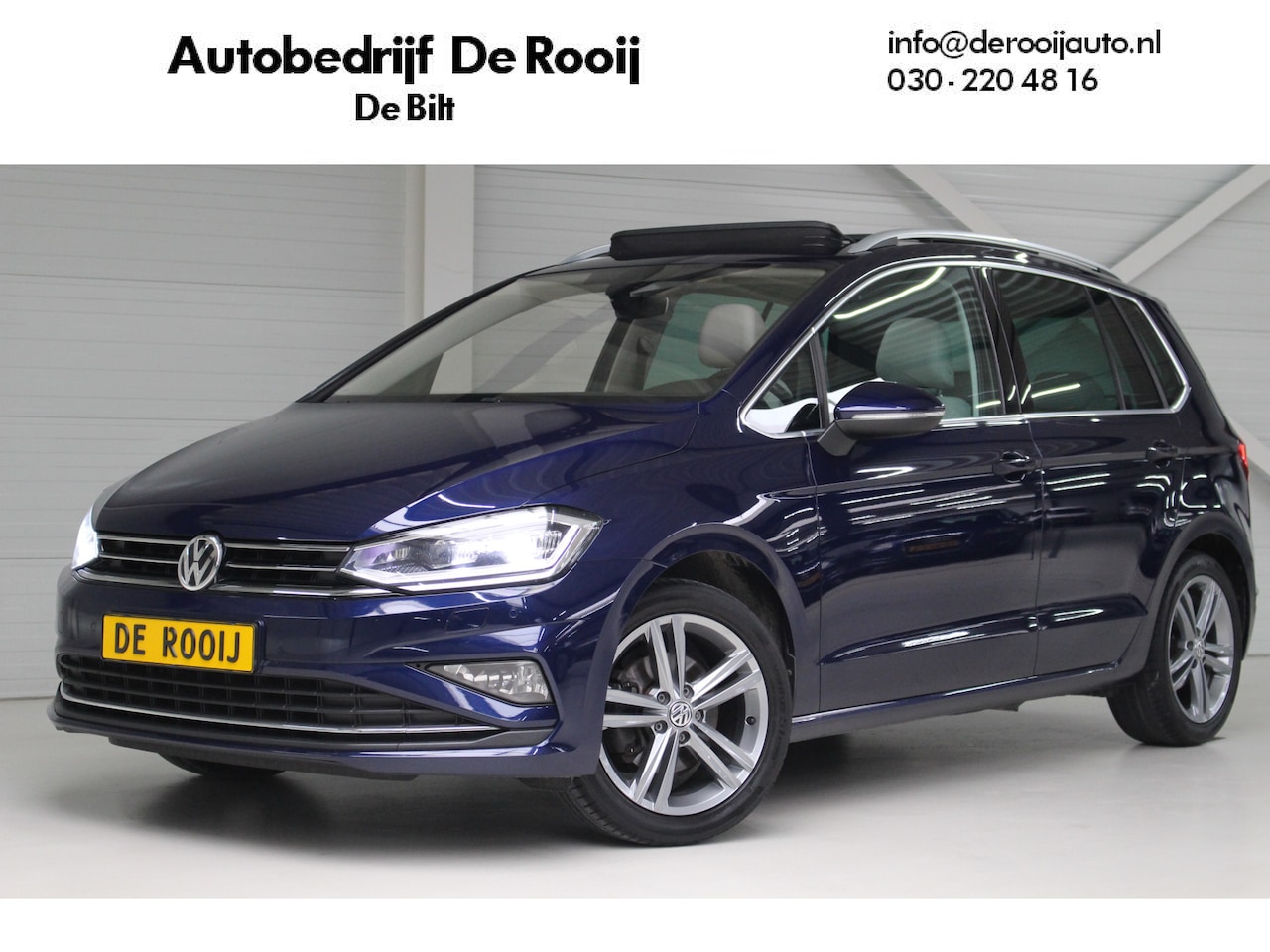 Volkswagen Golf Sportsvan - 1.5 TSI DSG Highline Panoramadak | Navigatie | Leder | Trekhaak - AutoWereld.nl