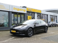 Tesla Model 3 - Standard RWD Plus 60 kWh | Leder | Panoramadak | 18" LMV