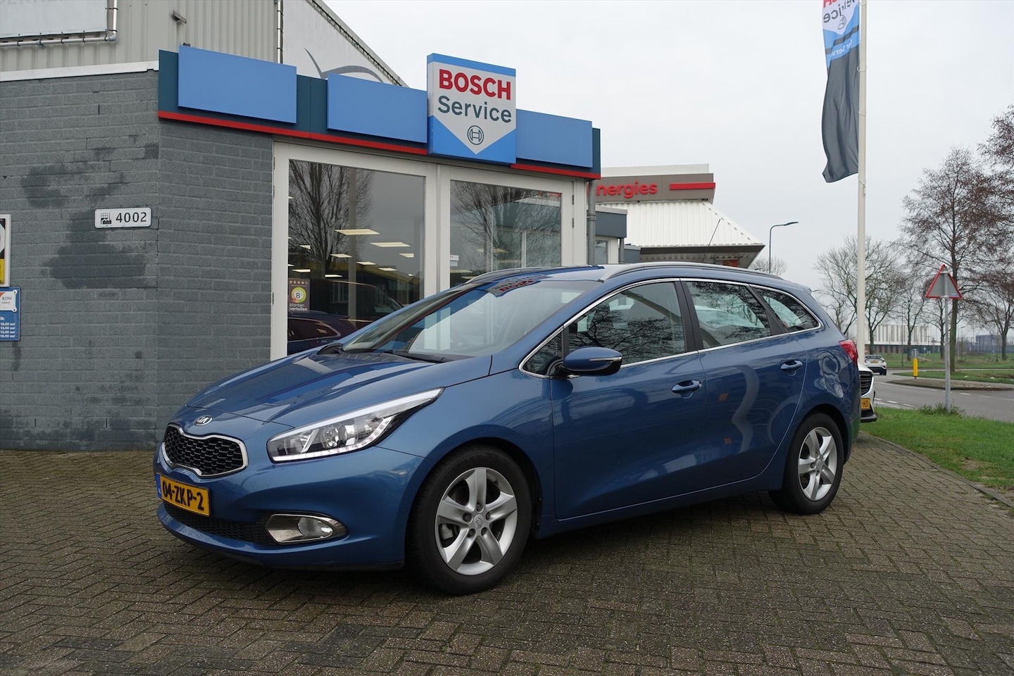 Kia Cee'd - Cee D 1.6 GDI Eco Dynamics 135 PK Plus Pack | TREKHAAK | NAVIGATIE | CAMERA | ECC - AutoWereld.nl