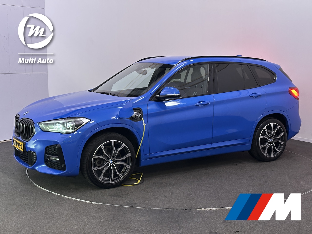 BMW X1 - xDrive25e M Sport Plug In Hybrid Dealer O.H PHEV | Trekhaak Afn. | Harman Kardon |  19"L.M - AutoWereld.nl