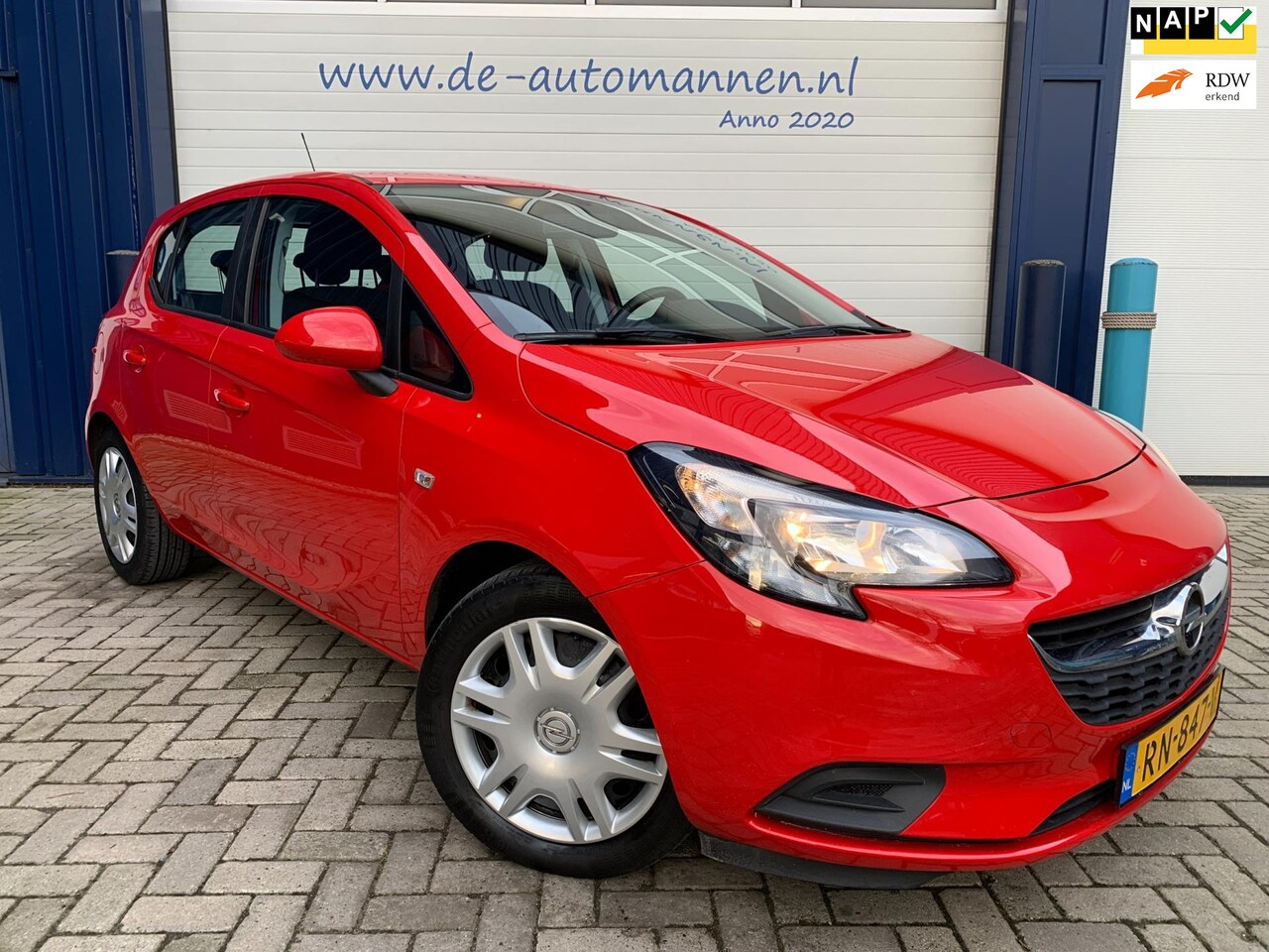 Opel Corsa - 1.4 Favourite 5-drs / AIRCO / CRUISE / BLUETOOTH / DEALER ONDERHOUDEN - AutoWereld.nl