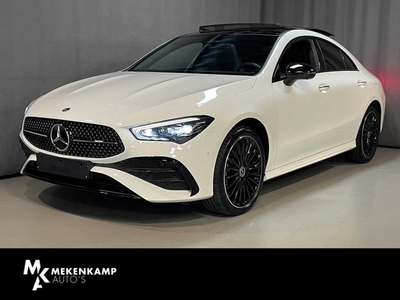 Mercedes-Benz CLA-Klasse - 250 e AMG Line FACELIFT 19"/Panoramadak/Matrix LED/360 camera/Dodehoek/Stoel + stuurverwar - AutoWereld.nl