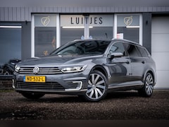 Volkswagen Passat Variant - 1.4 TSI GTE Highline Pano-dak, Camera, Carplay, Virtual-cockpit, Leder/alcantara I NL-auto