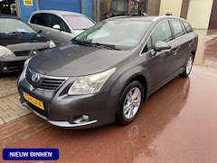 Toyota Avensis Wagon - 1.8 VVTi Dynamic Automaat 2010 Youngtimer Boekjes en NAP Bluetooth telefoon, 17" Sportvelg