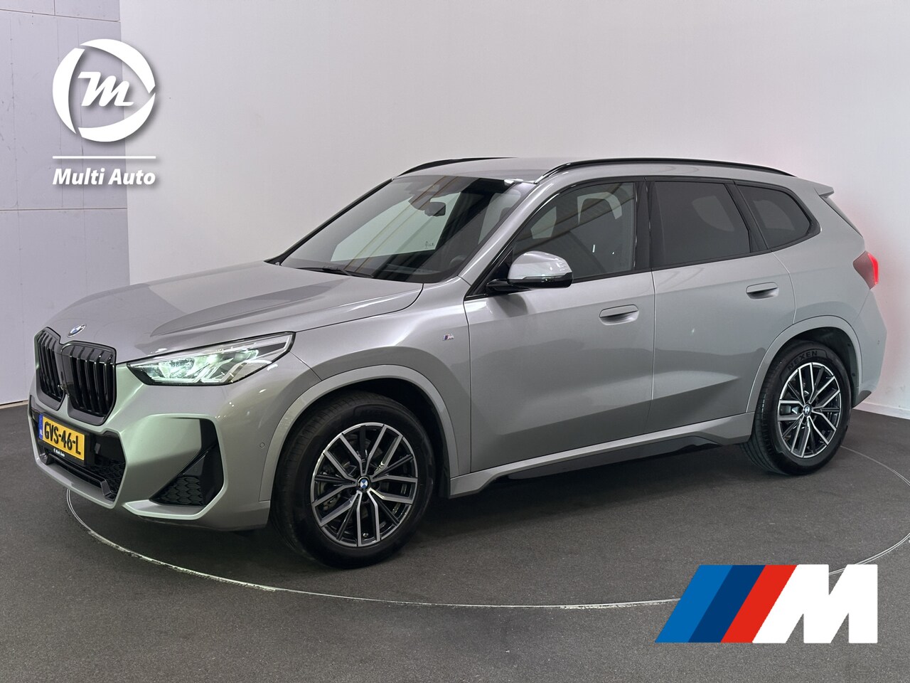 BMW X1 - sDrive20i M Sport | Alcantara Sportstoelen Verwarmd | Trekhaak af Fabriek | Live Cockpit | - AutoWereld.nl