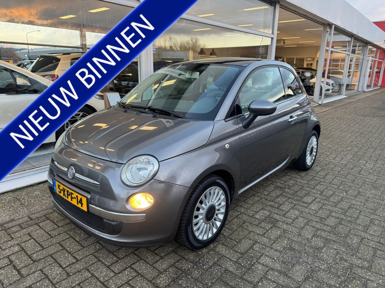 Fiat 500 - 1.2 Bicolore | 119.378 KM | Airco | Panoramadak | Elektrische ramen | Start / stop systeem - AutoWereld.nl