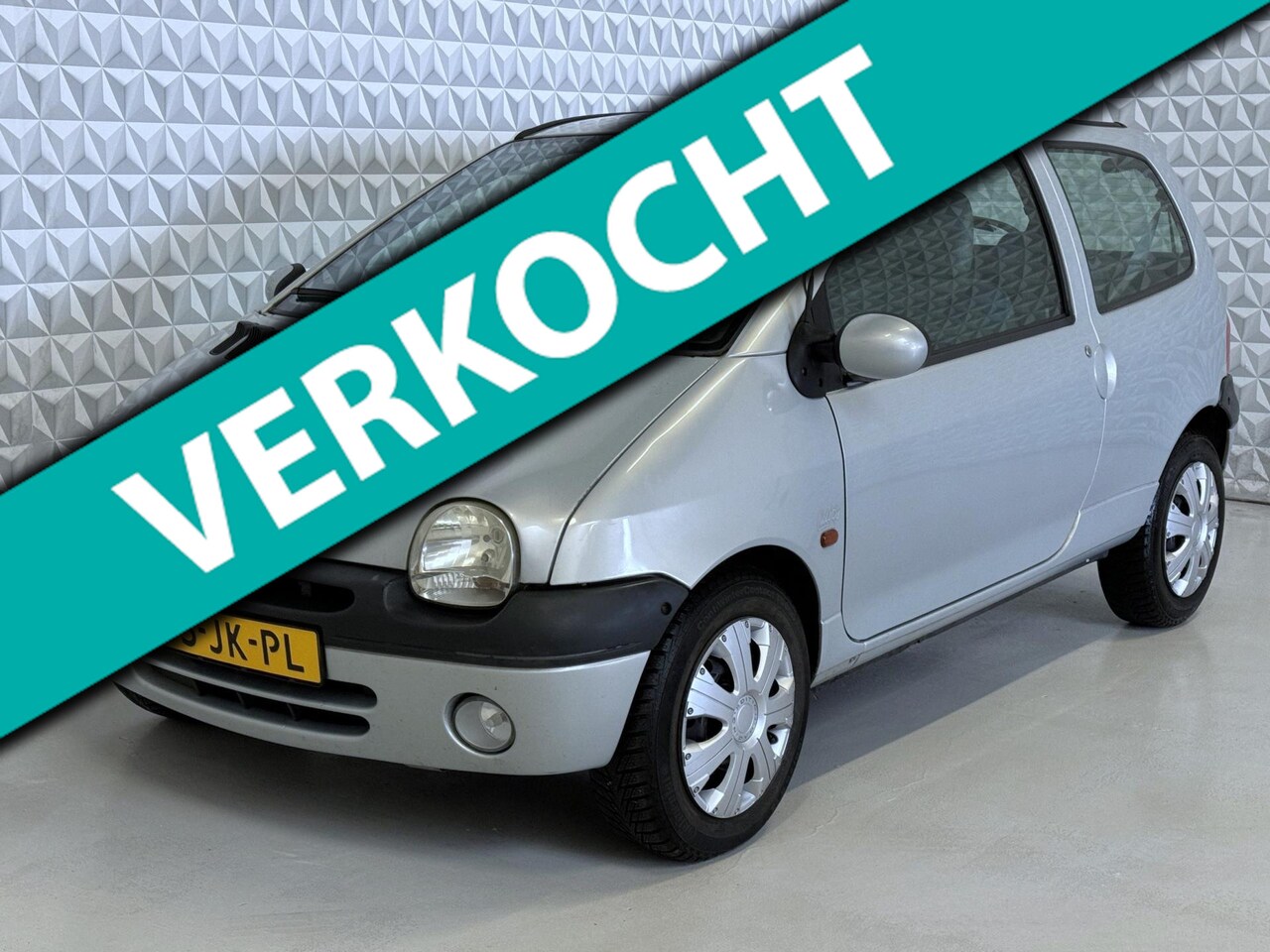 Renault Twingo - 1.2-16V Hélios Stuurbekrachtiging 163.000km (2002) - AutoWereld.nl