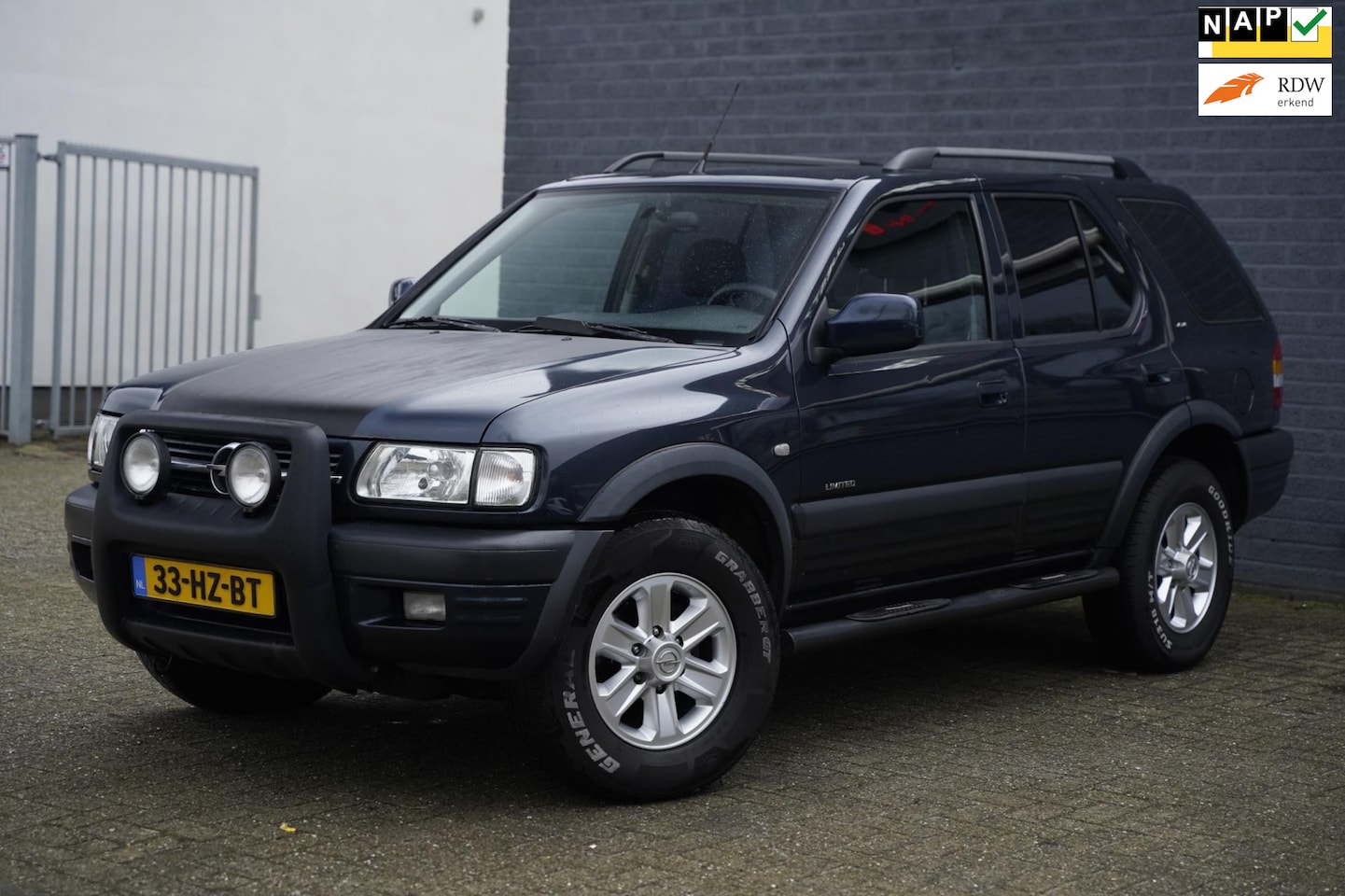 Opel Frontera - 2.2i Limited 5 deurs, Airco, Trekhaak, NAP - AutoWereld.nl